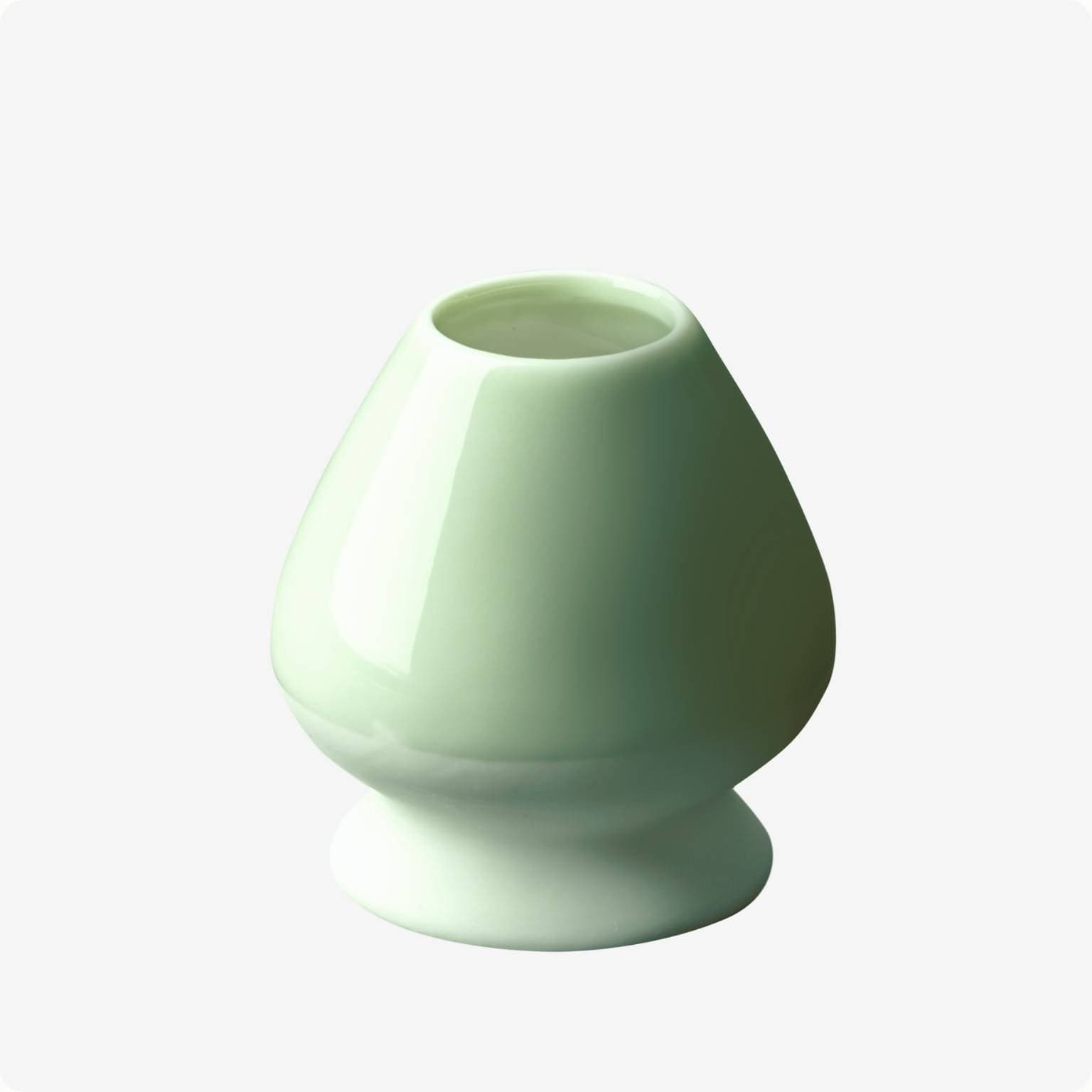 MATCHA BESENHALTER RAIMUIRO by Matcha Magic -- matcha product image