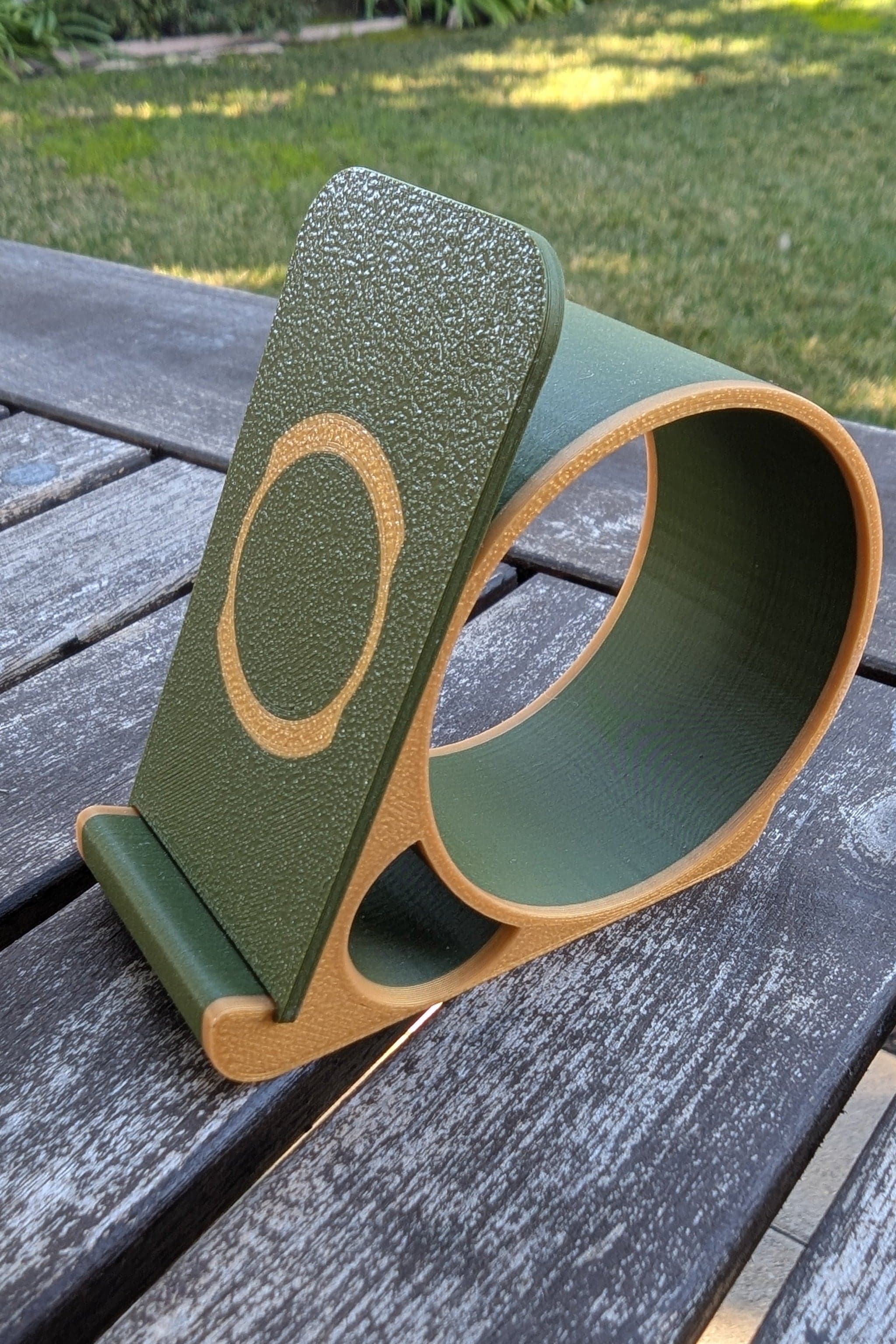 Game & Mat holder by Playmatcha -- matcha product image
