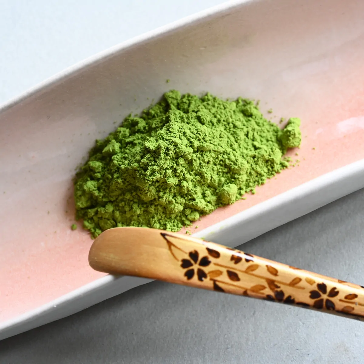 Buy Sakura Matcha Matcha Ceremonial Grade Matcha by Hekisuien -- matcha product image